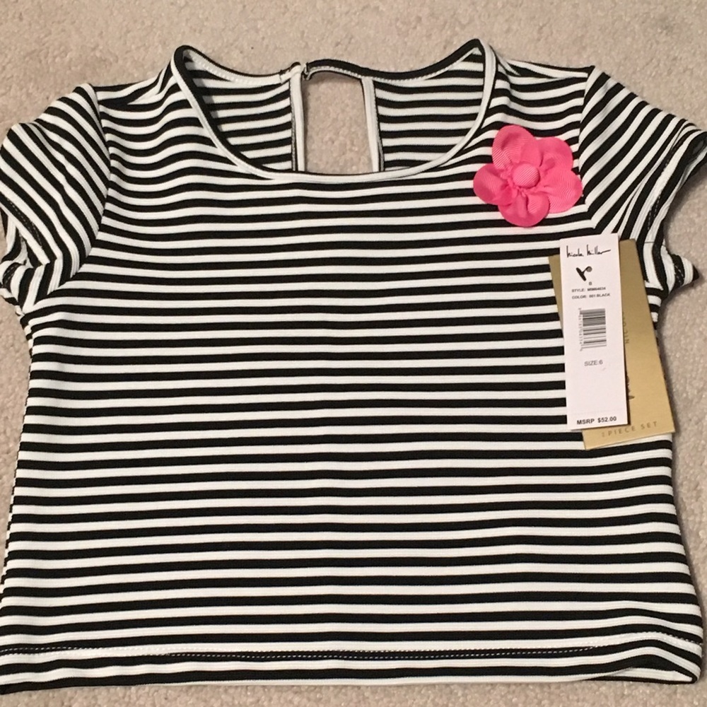 Girls skirt set